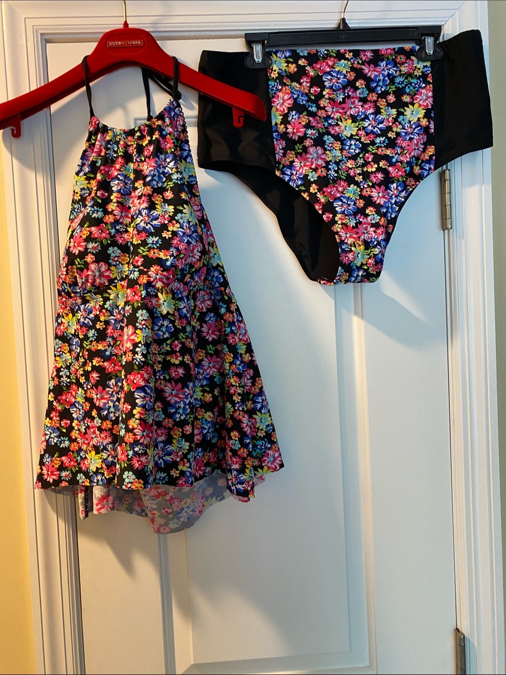 Costa Del Sol Set of Tankini & Bottom Swimsuit Slimming Contour Lined New